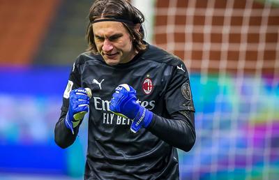 Șansă pentru Tătărușanu la AC Milan! Va fi titular după gafa făcută de Donnarumma