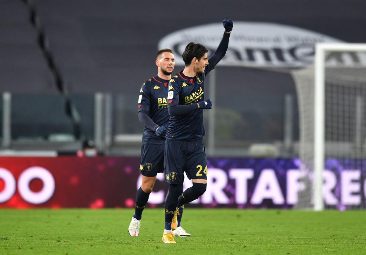 Juventus - Genoa 3-2. FOTO Radu Drăgușin, integralist în meciul care a dus-o pe Juventus în „sferturile” Cupei Italiei: „S-a descurcat fantastic pentru un puști de 18 ani!”