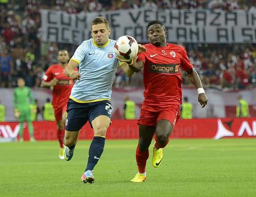Un fost dinamovist, strălucitor la Cupa Africii. A reușit două pase de gol în victoria echipei sale: „Cel mai bun fundaș dreapta de la acest turneu”