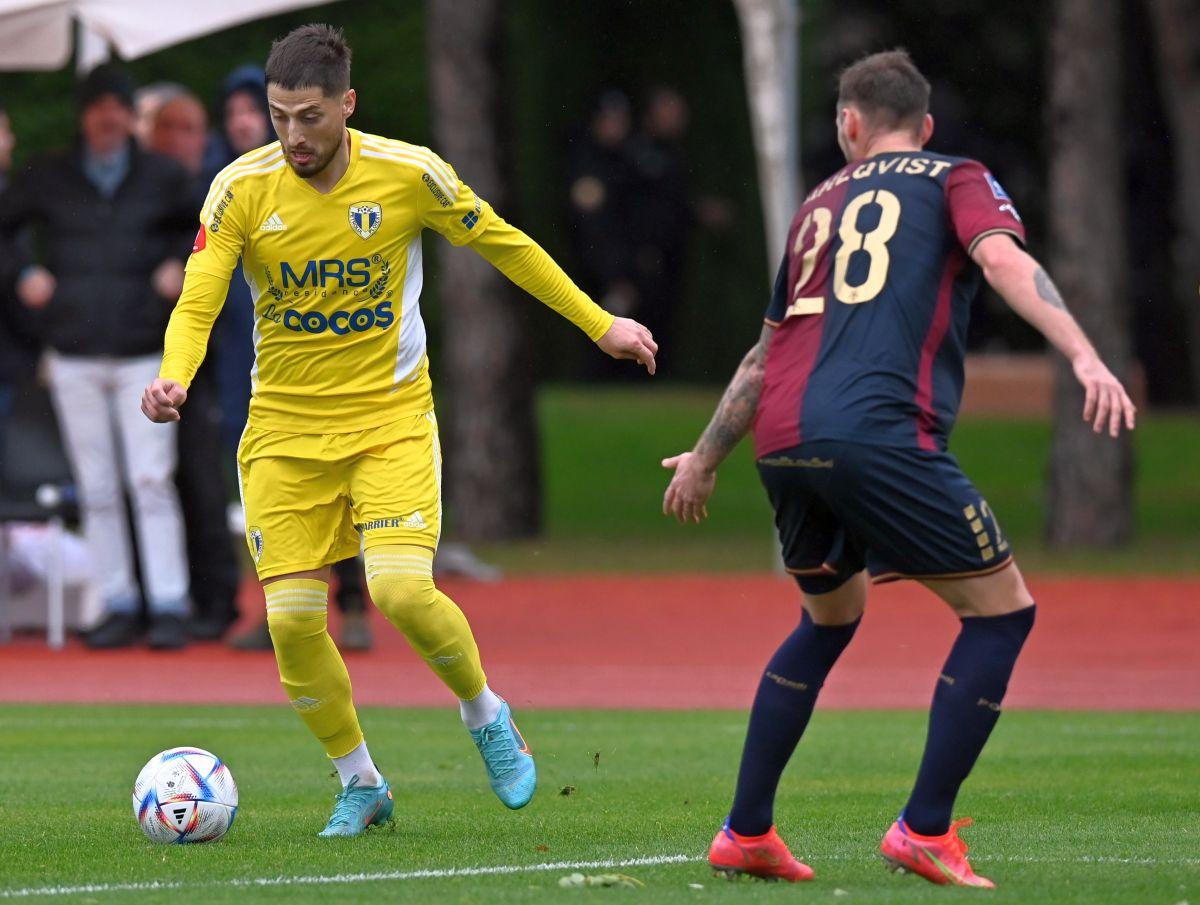 Petrolul a încheiat cantonamentul cu o înfrângere » Toate detaliile de la amical + Emoții cu Budescu în prima repriză