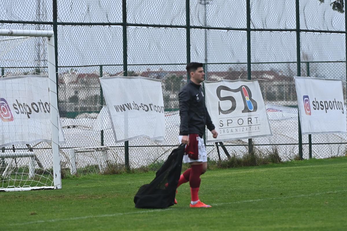 Rapid, eșec în ultimul amical al iernii. Mutu a vrut să anuleze meciul