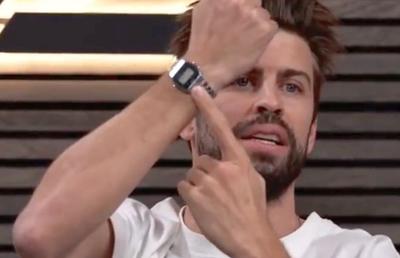 Pique a ironizat-o pe Shakira în direct: „Casio e noul sponsor!”. Cum s-a implicat „Kun” Aguero :D