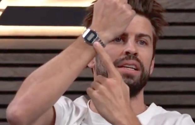 Pique a ironizat-o pe Shakira în direct: „Casio e noul sponsor!”. Cum s-a implicat „Kun” Aguero :D