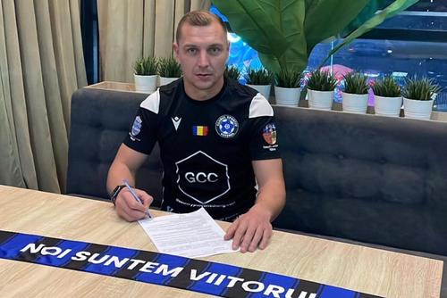 Ionuț Cioinac a semnat cu Viitorul Dăești / Sursă foto: Facebook