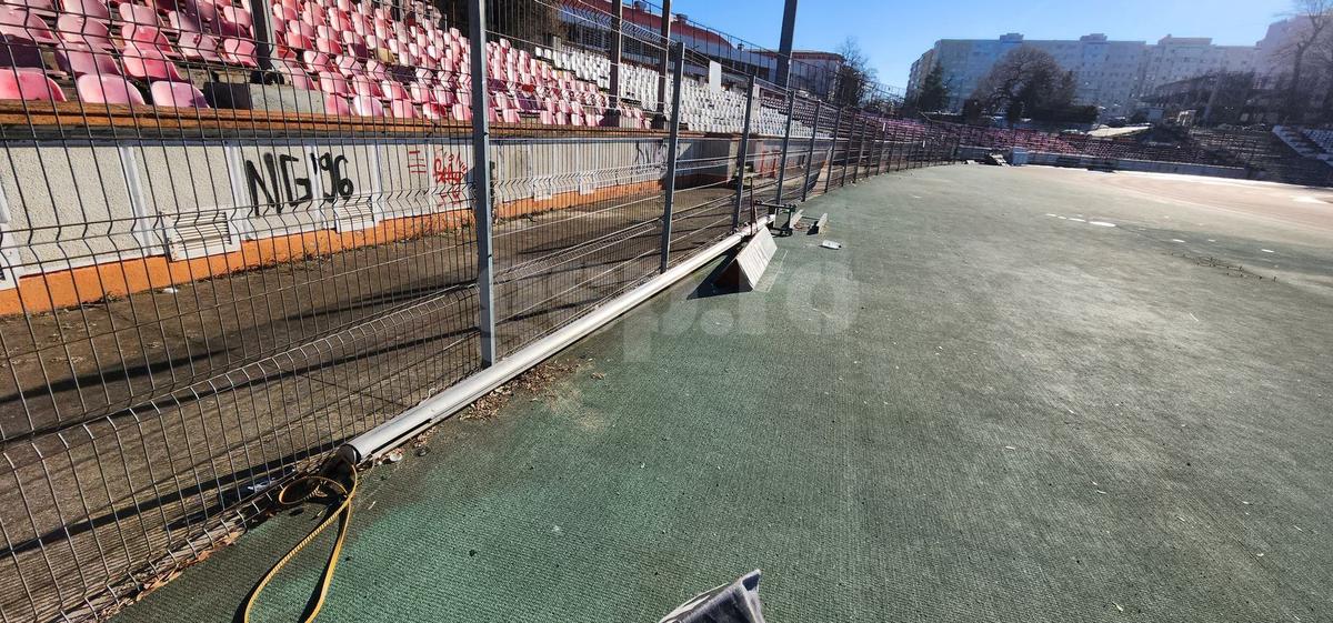 FZR în ADN » Reporterii GSP au intrat pe stadionul lui Dinamo, unde rapidiștii își fac de cap. „Ca la noi la nimeni”