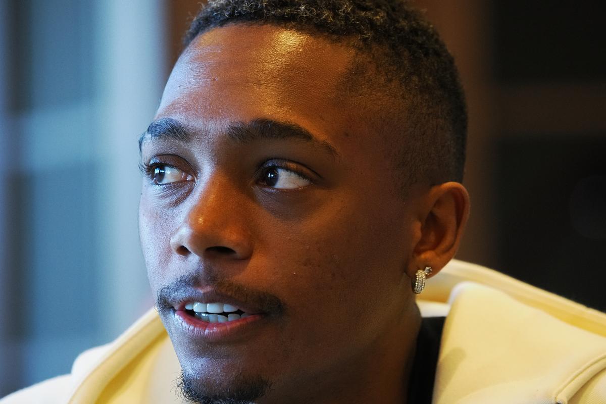 „Tot ce făceam era să plâng alături de soție” » Dialog emoționant cu Luis Phelipe, brazilianul luat de FCSB. Renăscut după depresie, la un pas să-i fie amputat piciorul + Lacrimi când a văzut surpriza pregătită de GSP