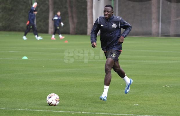„Îl așteptați înapoi pe Baba Alhassan?” » Răspunsul lui Măldărășanu după transferul mijlocașului ghanez la FCSB: „Știe unde s-a dus!”