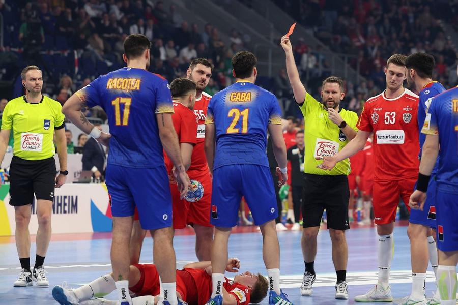 Momentul eliminării lui Liviu Caba Foto Imago Xavier Pascual, după înfrângerea cu Austria: „Când ratezi șanse în fața unei echipe mai bune decât tine, te costă”
