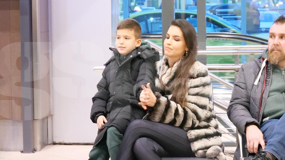 Adrian Mutu, primire pătimașă la revenirea din cantonament » Ce probleme au întâmpinat formațiile din Superligă la aeroport