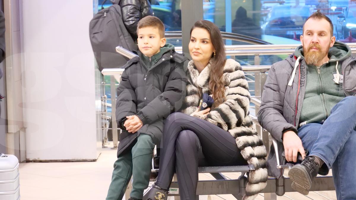 Adrian Mutu, primire pătimașă la revenirea din cantonament » Ce probleme au întâmpinat formațiile din Superligă la aeroport