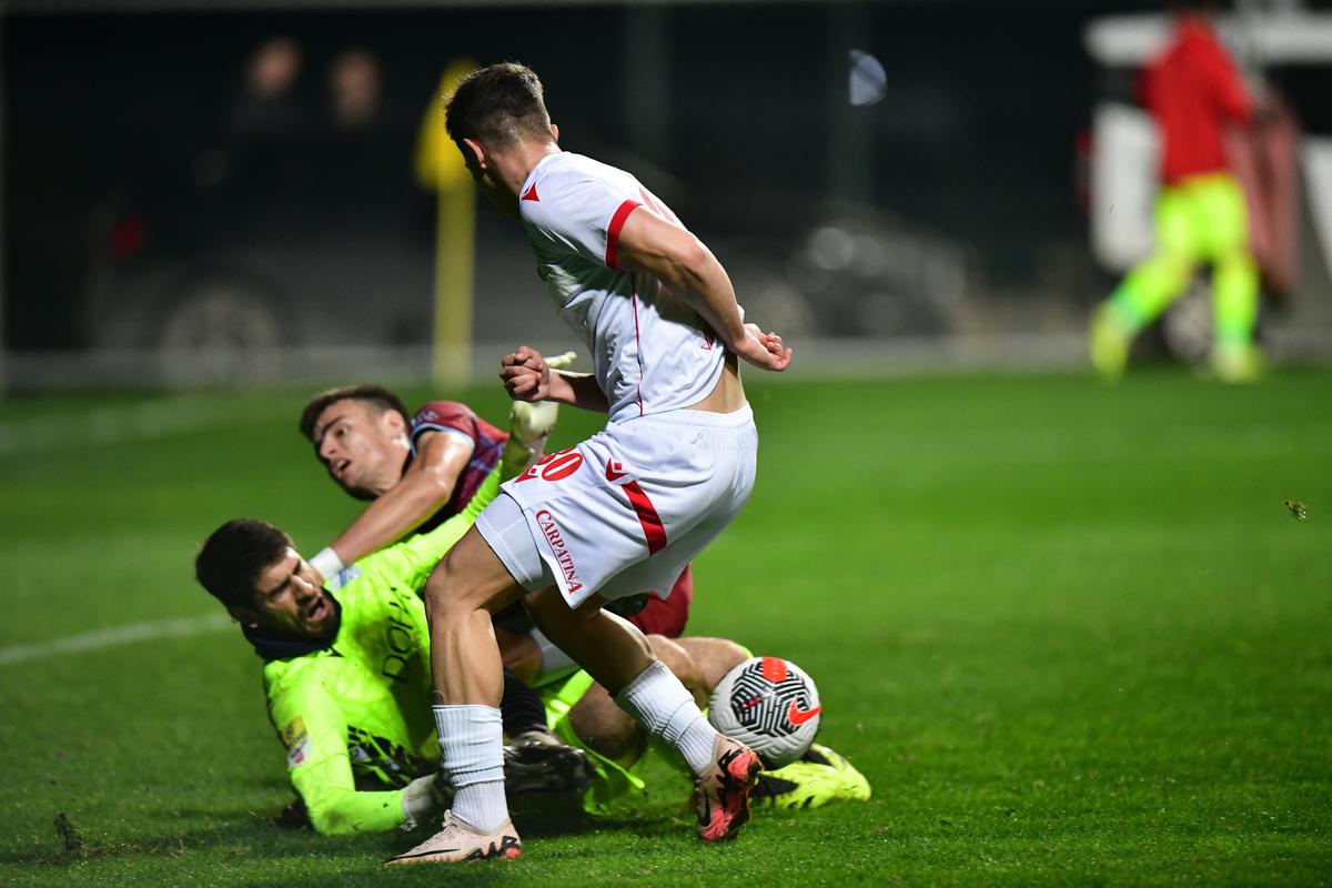 Insideri în „haită”: Dinamo în 10 idei înainte de startul campionatului