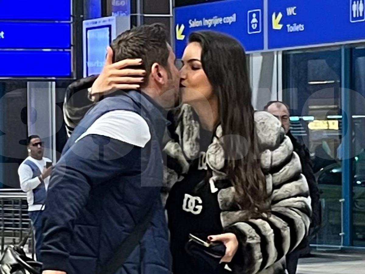 Adrian Mutu, primire pătimașă la revenirea din cantonament » Ce probleme au întâmpinat formațiile din Superligă la aeroport