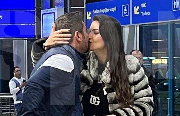Adrian Mutu, primire pătimașă la revenirea din cantonament » Ce probleme au întâmpinat formațiile din Superligă la aeroport