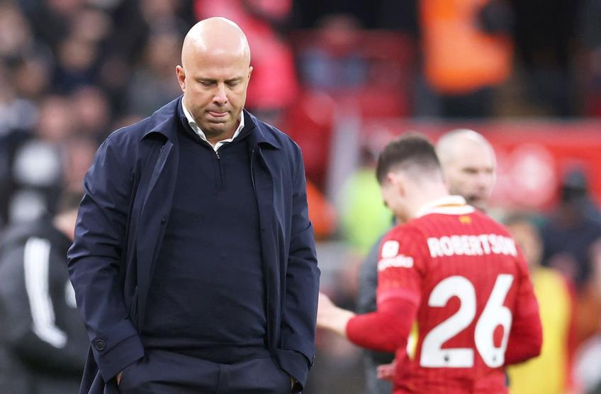 Arne Slot, antrenorul de la Liverpool, a primit o suspendare de două meciuri din partea FA