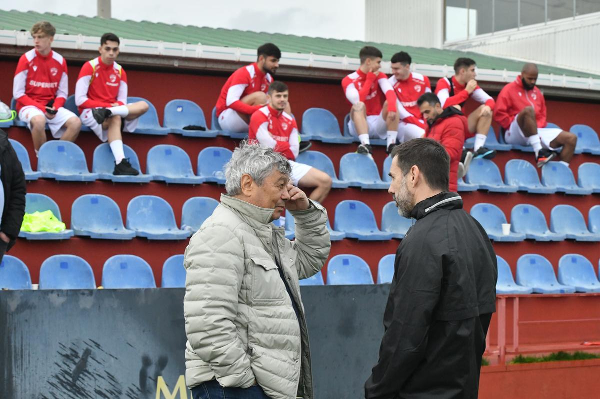 Încă un nume nou pe lista lui Lucescu pentru preliminariile CM 2026, după Dennis Politic » Selecționerul mai pregătește un debut