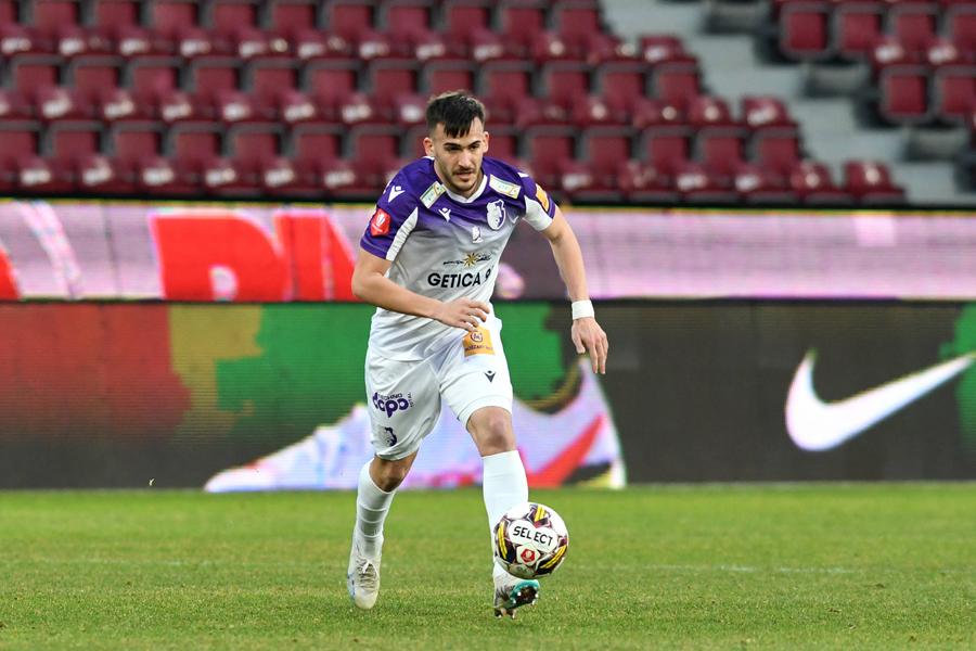 Andrei Tîrcoveanu // foto: Imago Images Fostul fotbalist de la Dinamo a semnat și a fost prezentat oficial » A străbătut 10.000 de kilometri pentru transfer