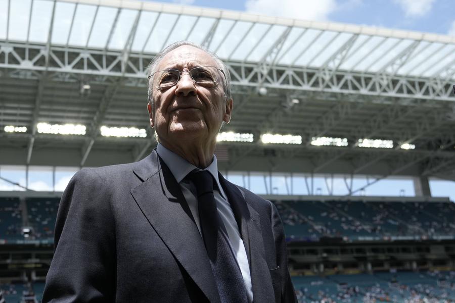 Președintele Realului, Florentino Perez, a pierdut susținerea suporterilor / Foto: Imago „Acord pentru soluționarea disputelor legale legate de Superliga Europeană” » Real Madrid a făcut azi anunțul!