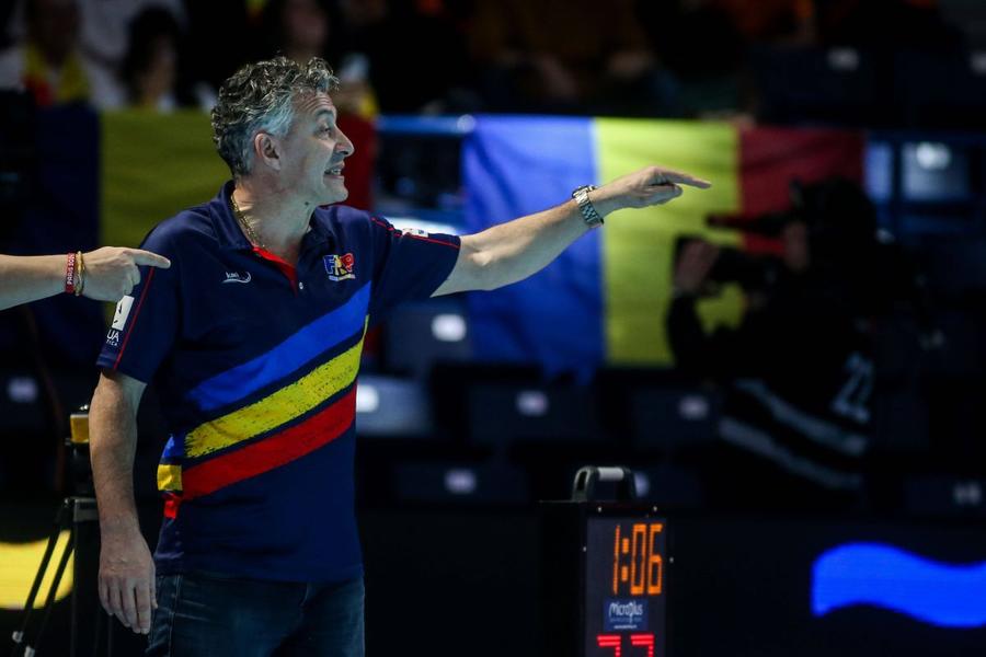 Antrenorul naționalei de polo, Bogdan Rath Foto: Imago Images Naționala de polo a României, victorie la limită în fața Turciei, 20-19, dar și-a asigurat pasul spre faza următoare a Campionatului European
