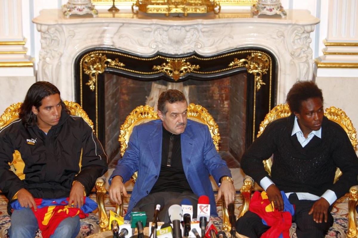 POLI IAȘI - CRAIOVA // Mircea Rednic despre noul transfer: „Habibou e în tribune. Semnează mâine!”