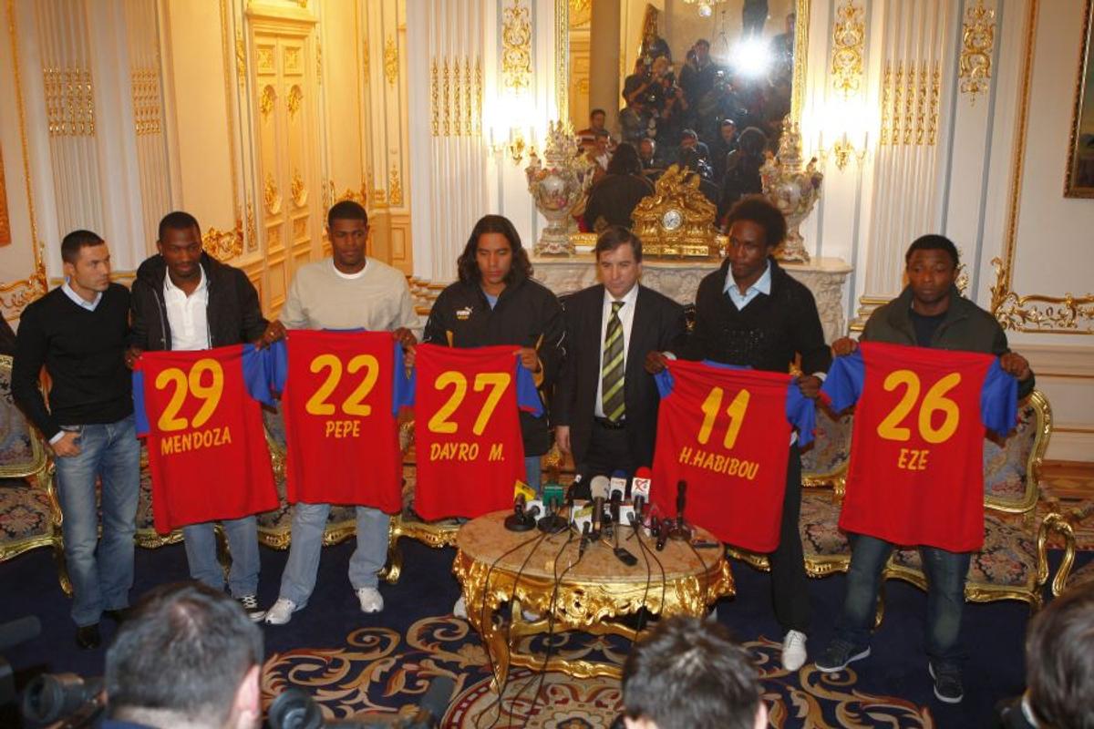 POLI IAȘI - CRAIOVA // Mircea Rednic despre noul transfer: „Habibou e în tribune. Semnează mâine!”