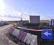 VIDEO+FOTO Imagini de pe șantierul căii ferate care leagă Otopeniul de Gara de Nord » Trenul trece peste parcarea unui hotel, două case și e la 20 de metri de patinoarul lui Țiriac!