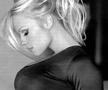Adil Rami s-a lăudat colegilor că a făcut sex de 12 ori într-o noapte cu Pamela Anderson: „Toți băieții au fost interesați de cum era în pat”