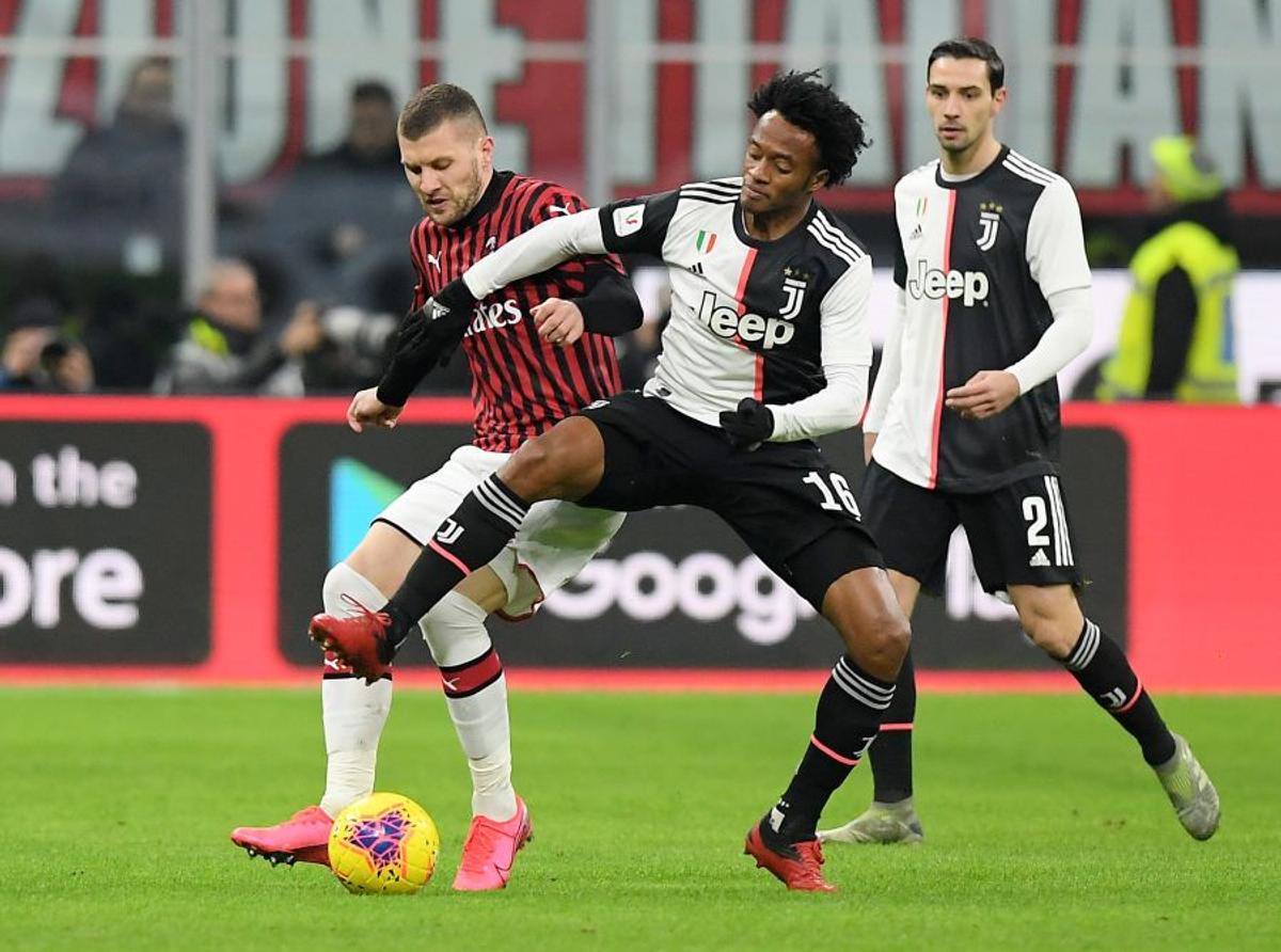 AC MILAN - JUVENTUS 1-1 // VIDEO+FOTO Milanezii întrerup seria neagră, dar rămân cu a doua șansă la finala Cupei! Cristiano Ronaldo, record incredibil