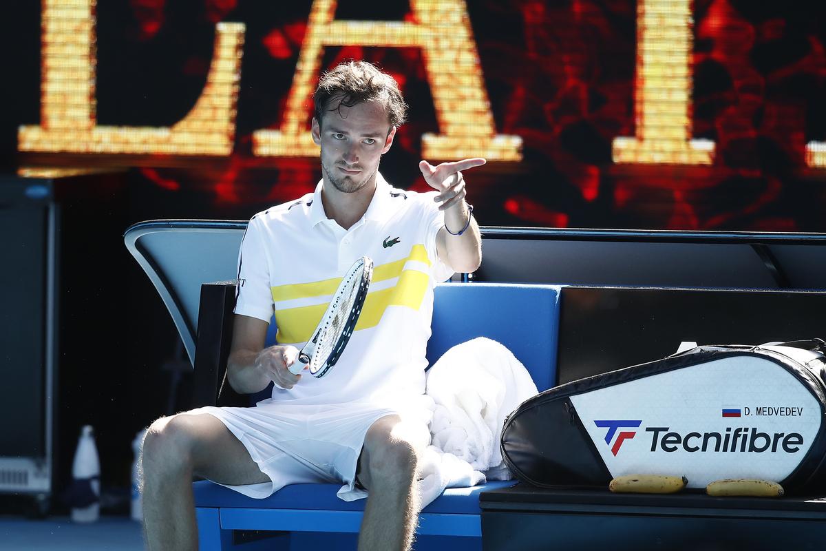 Un nou moment incredibil la Australian Open! Antrenorul s-a ridicat și a plecat din tribună în timpul meciului