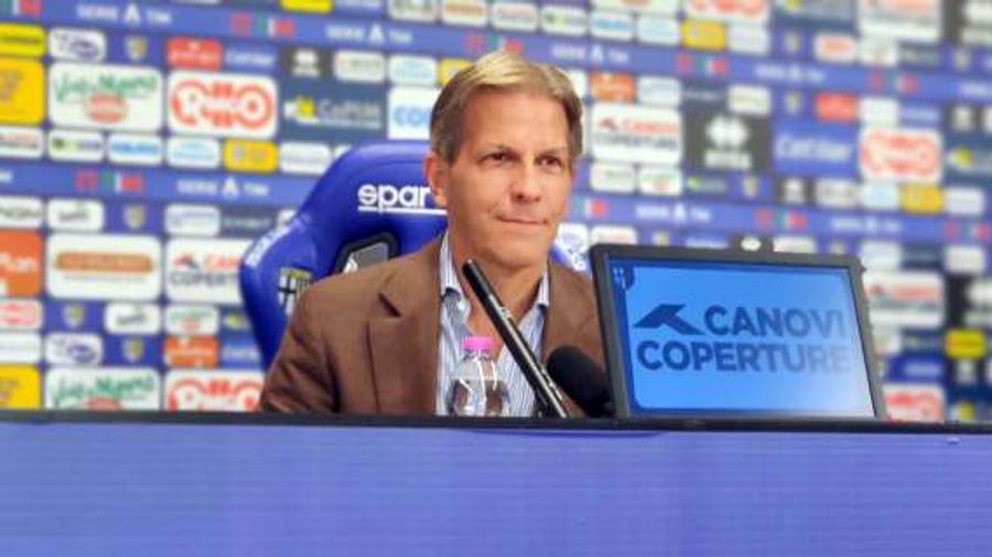 Patronul celor de la Parma, ședință cu antrenorul, după ce s-a plâns de transferuri: „De asta i-am adus pe cei tineri”