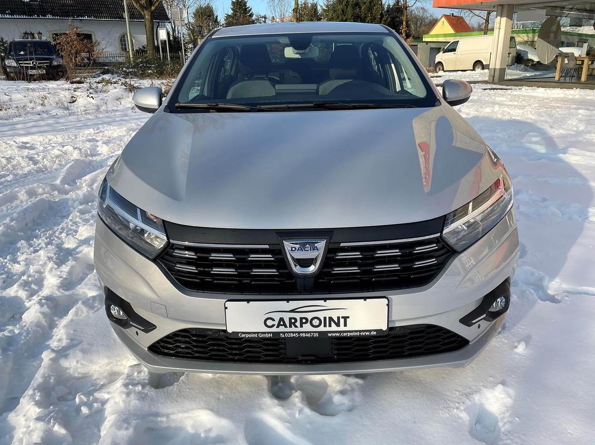 FOTO Dacia Duster și Dacia Logan modificate de nemți
