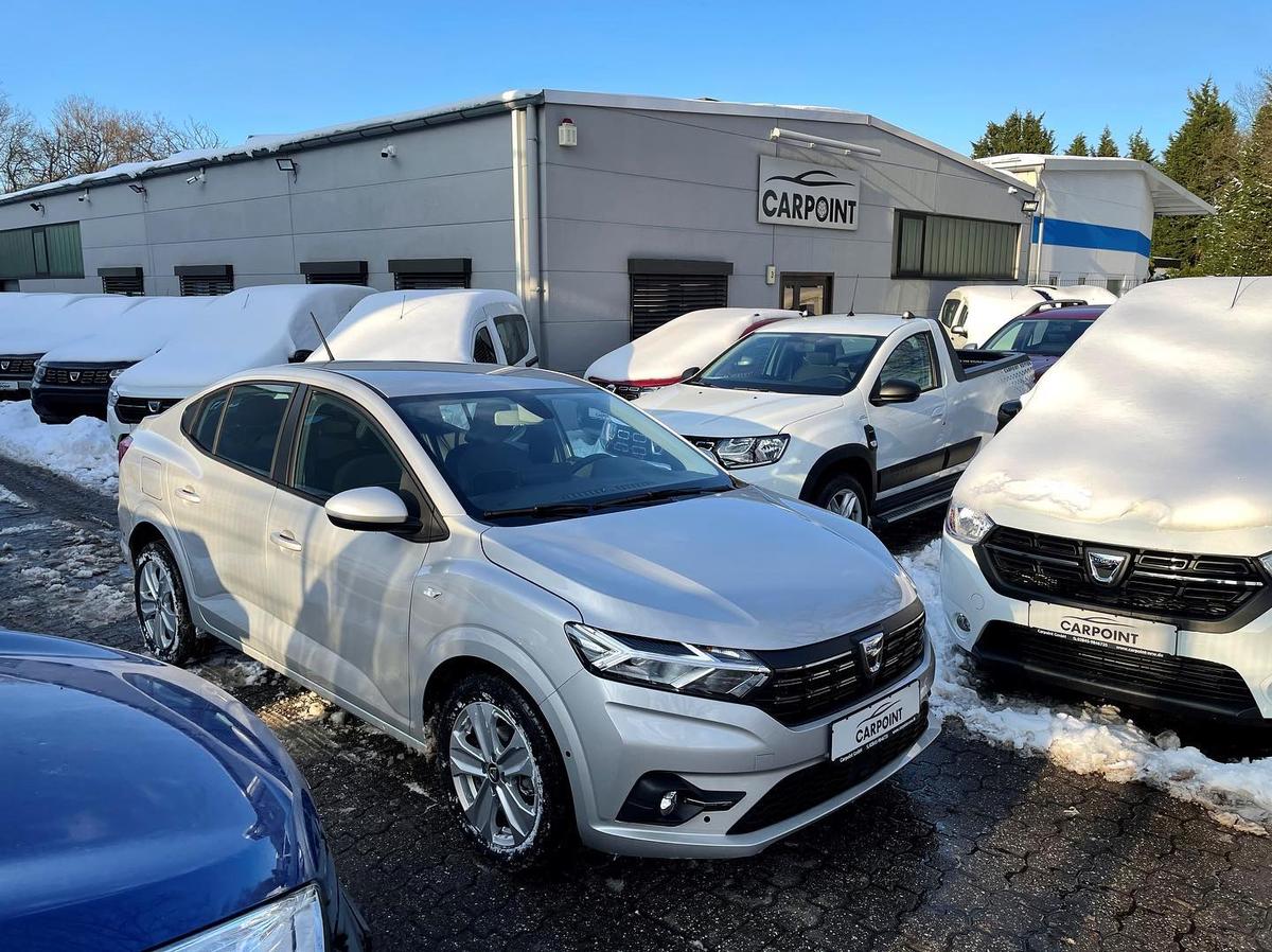 FOTO Dacia Duster și Dacia Logan modificate de nemți