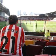 Eriksen, prezentat fanilor lui Brentford / foto: imago