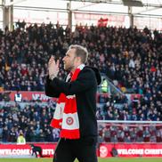 Eriksen, prezentat fanilor lui Brentford / foto: imago