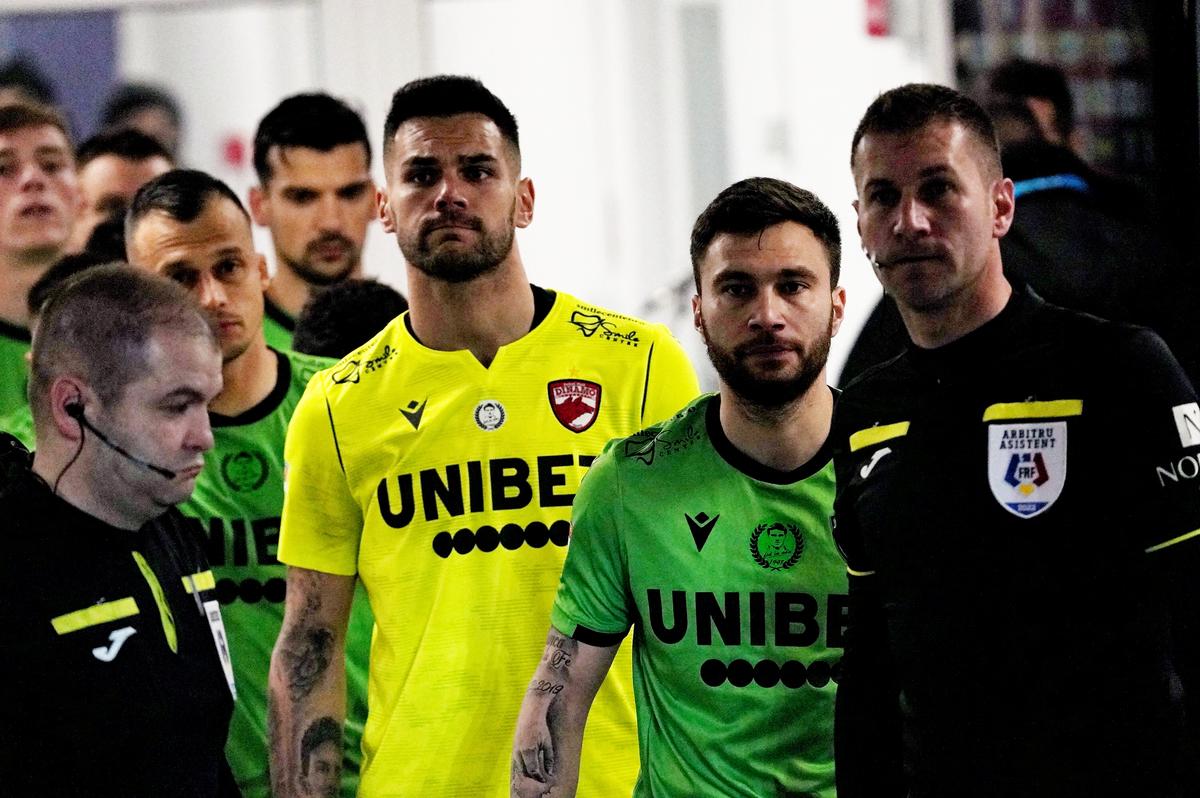 Stoican, după primul punct la Dinamo: „Am jucat din două în două zile: luni, joi și azi” :)