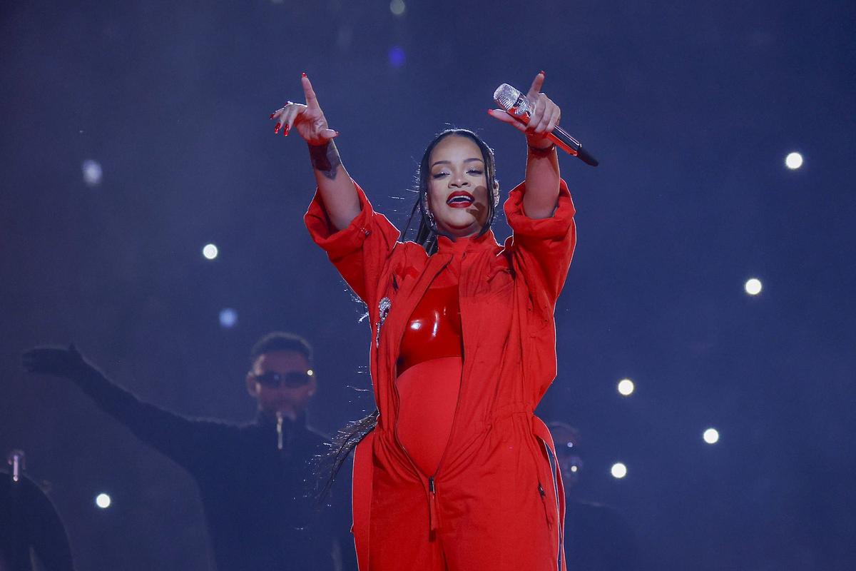 Rihanna, show la SuperBowl
