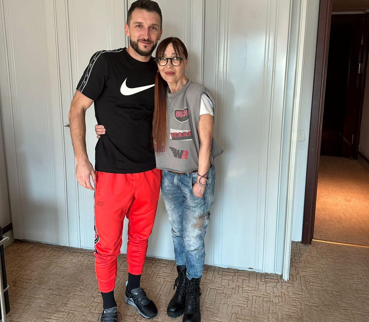Fotbalistul Andrei Panait a dat nas în nas cu Novak Djokovic la „vraciul” Marijana Kovacevic
