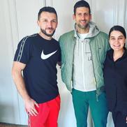 Andrei Panait și sora lui, alături de Novak Djokovic / Sursă foto: Instagram