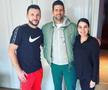 Andrei Panait și sora lui, alături de Novak Djokovic / Sursă foto: Instagram