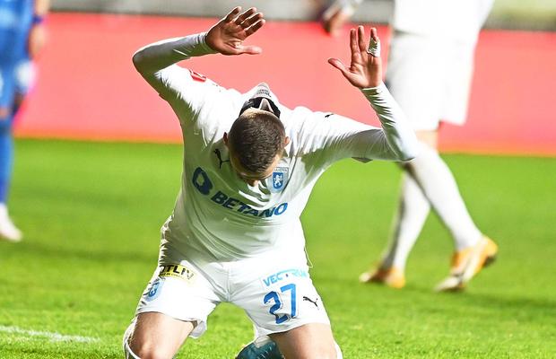 După Arlauskis, CS Universitatea Craiova s-a mai despărțit de un jucător » A plecat la altă formație din Liga 1 + Prima reacție