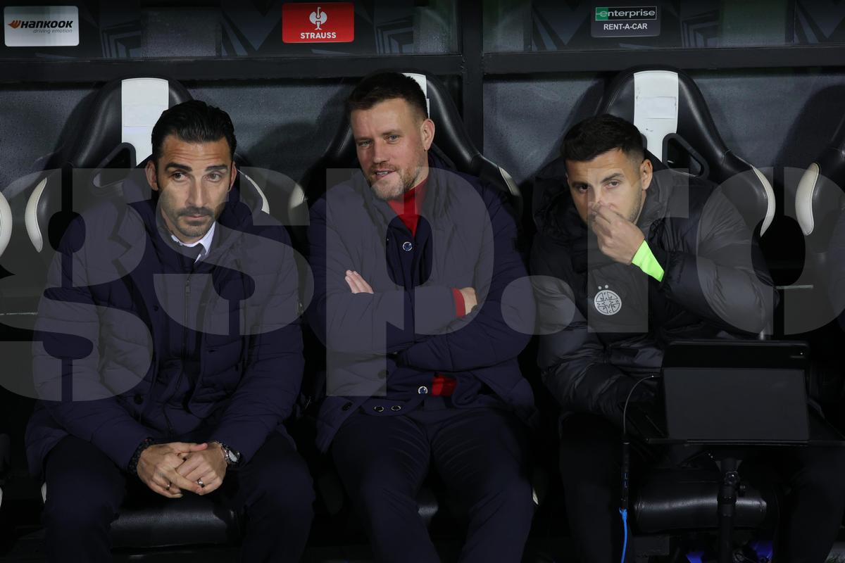 FCSB magică a făcut PA-KO » Cine au fost premianții campioanei României + un mare „2”