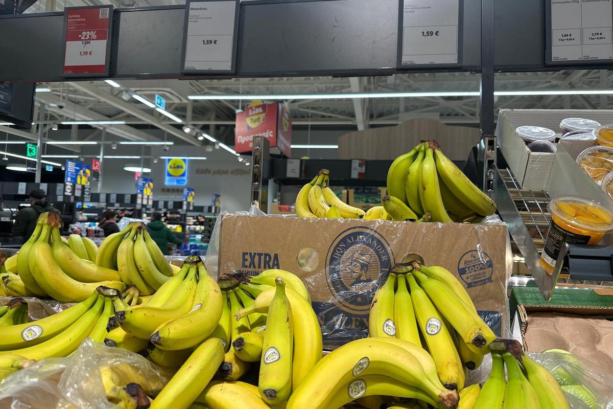 Boicotul supermarketurilor: comparaţie între preţurile din România şi Grecia + Care sunt salariile în Salonic vs Bucureşti