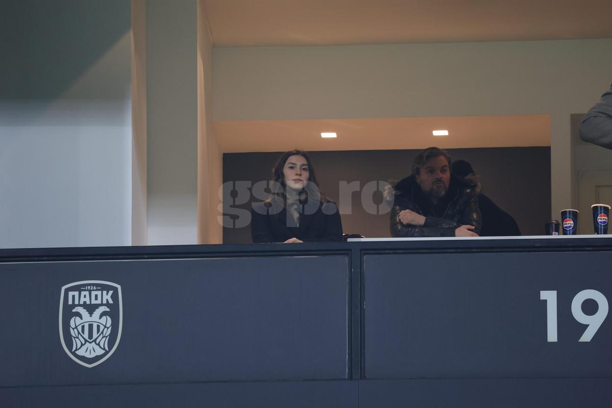 Cine a susținut-o pe FCSB în deplasarea cu PAOK