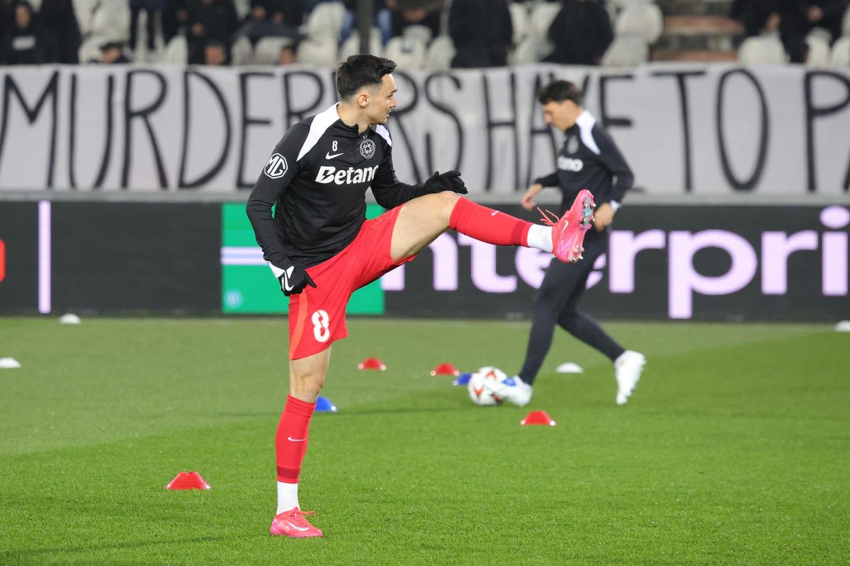 PAOK - FCSB » Imagini de la încălzire
