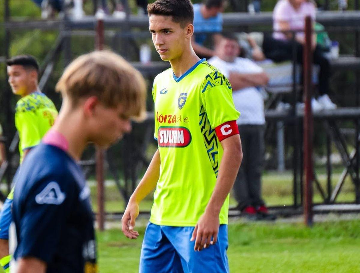 Denis Dicu, puștiul de 16 ani transferat de Dinamo