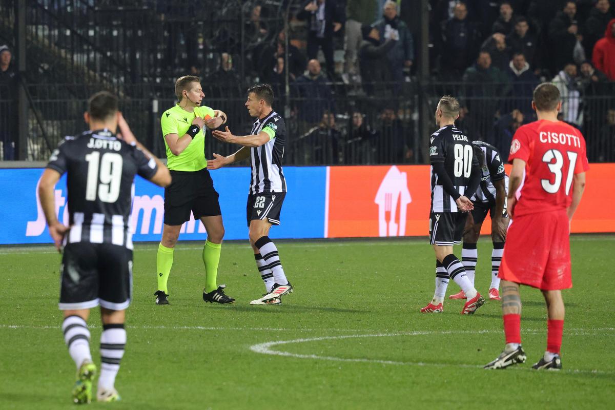 Taison, eliminare în PAOK - FCSB, foto: Ionuț Iordache / GSP