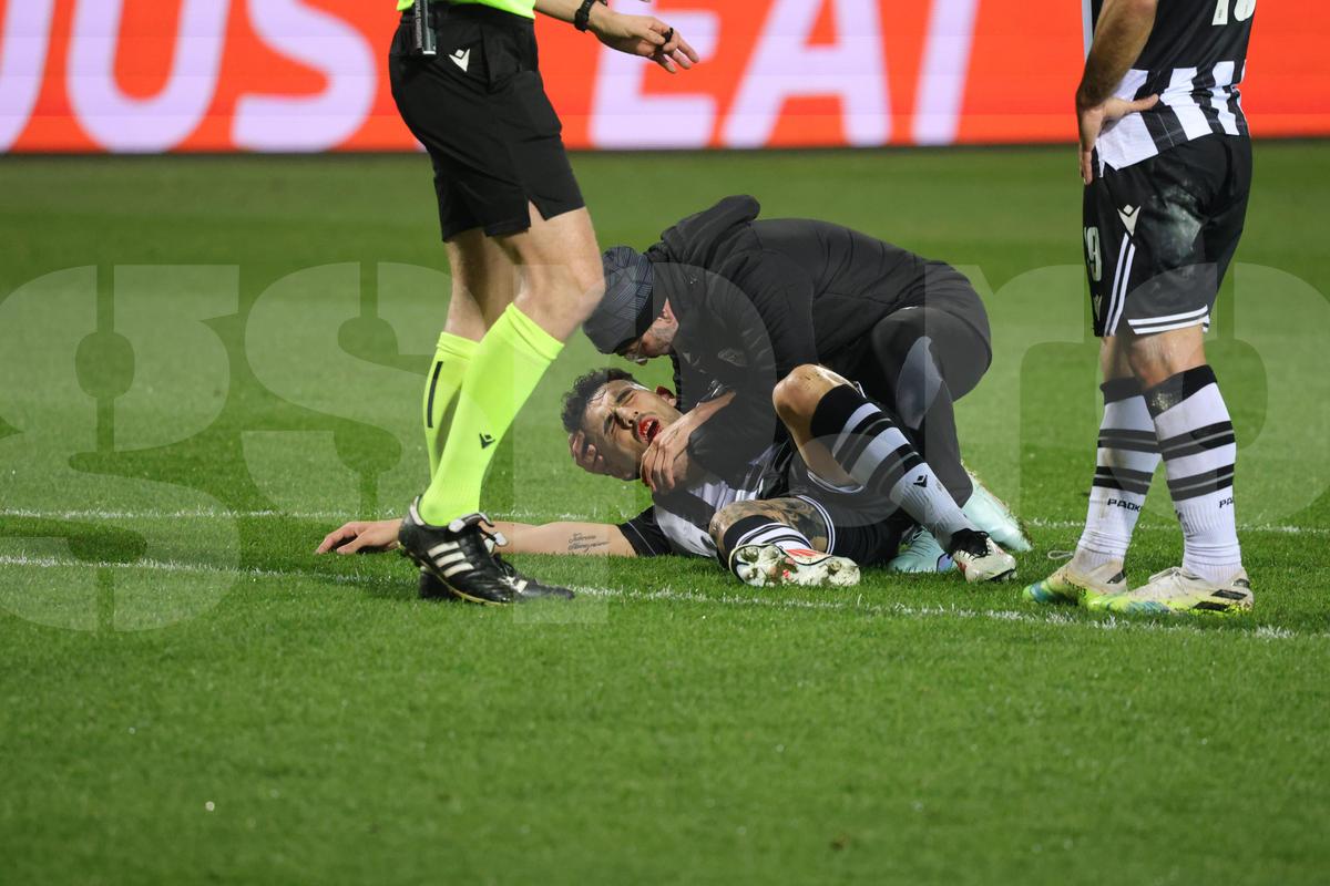 Accidentare HORROR în PAOK - FCSB » Jucătorul nu a mai putut continua partida