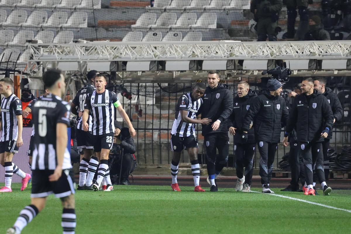 FCSB, remontada și victorie ISTORICĂ pe „Toumba” » În zece, PAOK-ul lui Răzvan Lucescu nu a avut replică contra roș-albaștrilor