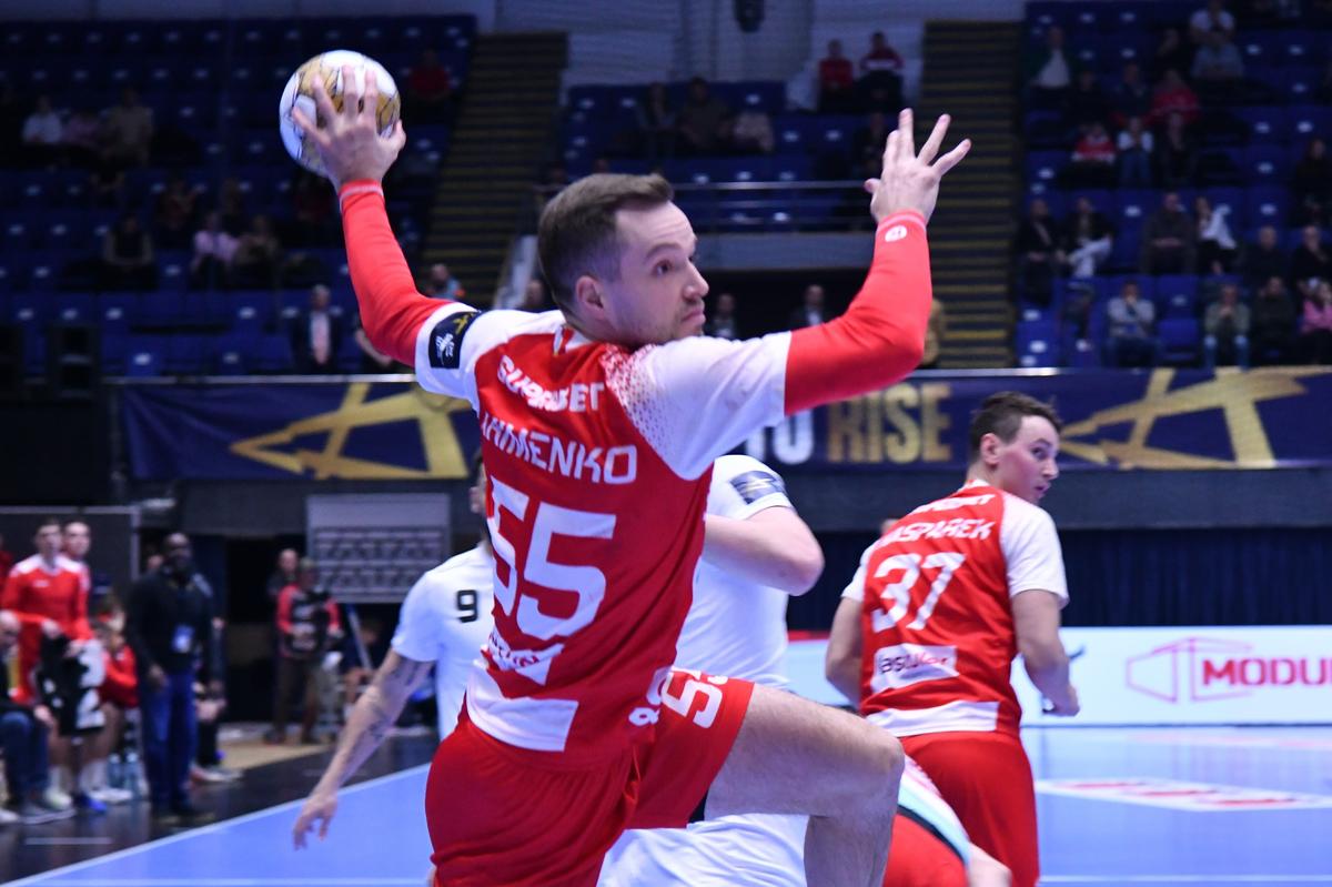 Dinamo, învinsă de Veszprem și la returul din Liga Campionilor » Moment emoționant în minutul 8 al meciului din Polivalentă