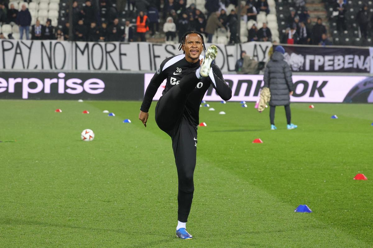 PAOK - FCSB » Imagini de la încălzire