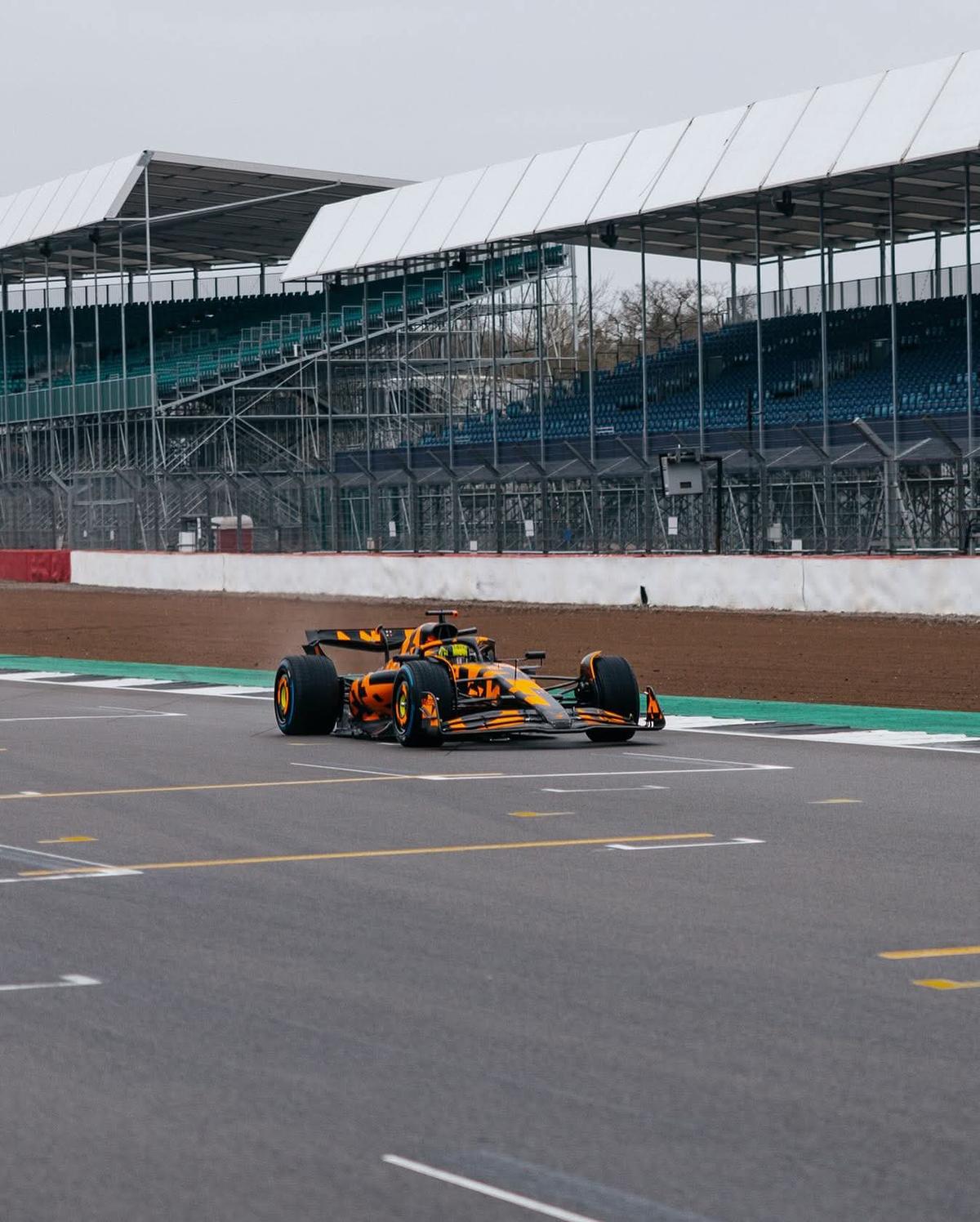 McLaren, prima echipă care și-a prezentat monopostul pentru 2025 » Detaliul care a luat prin surprindere pe toată lumea